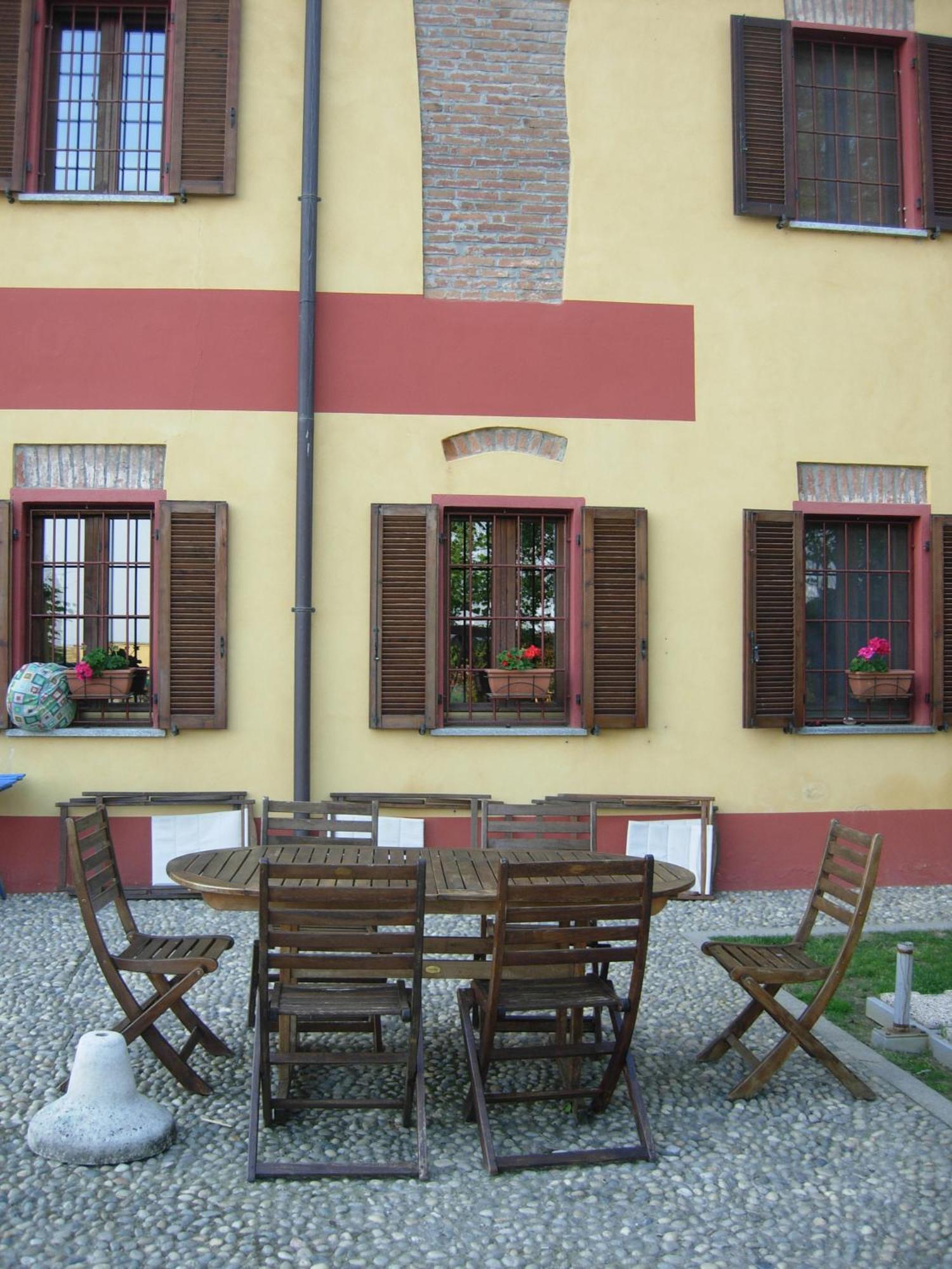 B&B Il Pioppo E La Fonte Castello d'Agogna Экстерьер фото
